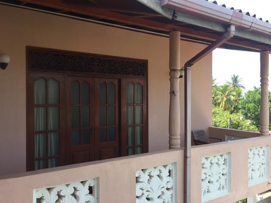 Villa No1 Bentota Luaran gambar