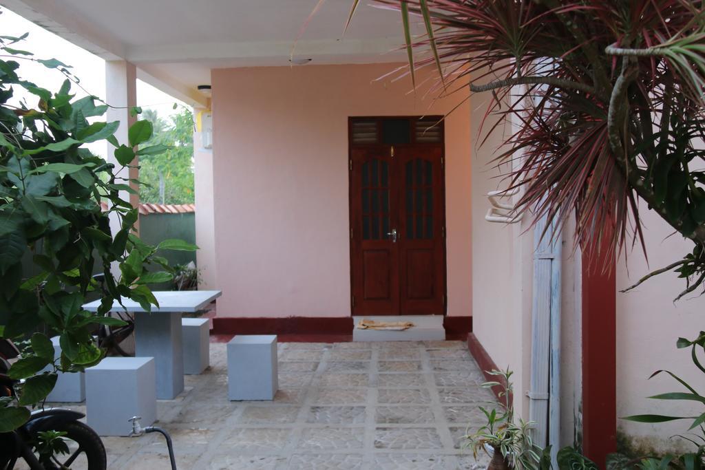 Villa No1 Bentota Luaran gambar